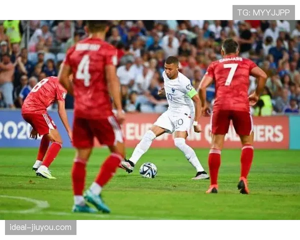 哈维本赛季如何以直塞球撕开对手防线？