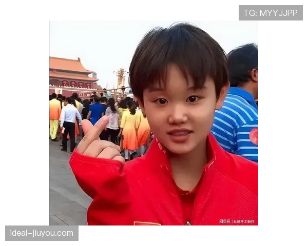 张家齐训练完顺手买了个包，价格够我交十年房租